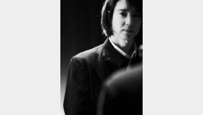 양준일 측 “저작권 위반? 적법하게 양도받아…악의적 흠집내기”