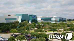 美IT매체 “삼성전자, 인텔과 파운드리 공급 계약”