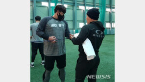 류현진, MLB 시즌 준비 착착…제주 캠프 마무리