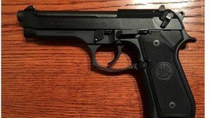 “文대통령 암살 위해 권총 구입” 인터넷 게시글 … 경찰 “엄중 대응”