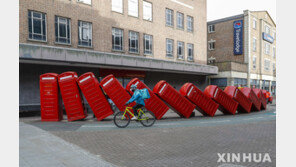 英, 10만명당 142.53명 코로나19로 숨져 사망률 세계 1위