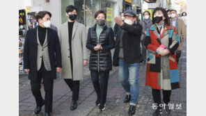 서울시장 보궐선거 나선 야당 후보들의 민생 챙기기 현장[청계천 옆 사진관] 