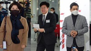 ‘운동화’ 나경원-‘빨강 넥타이’ 오세훈…긴장감 넘친 野 서울시장 후보 면접