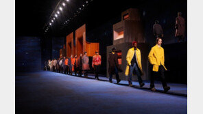 디올, 아티스트 피터 도이그와 협업으로 탄생한 2021~22 겨울 남성 컬렉션 공개