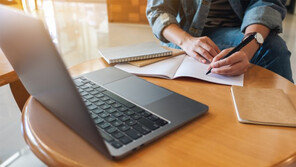 ‘글 도둑’ 놀이터가 된 문학공모전