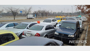 인천공항 방치 차량 2배 폭증…코로나 출국때 버렸다?