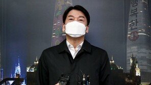 안철수 “야권 전체가 단일화에 몸 달아…3자구도 상상한 적 없다”