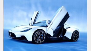 마세라티 ‘MC20’, 국제차페스티벌 ‘가장 아름다운 슈퍼카’ 선정