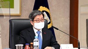 김명수 대법원장, 법원 내부 게시판에 인사취지 설명