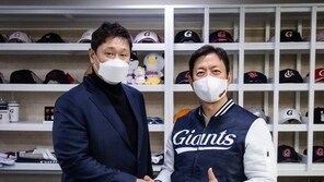 이대호, 롯데와 2년 총액 26억원 재계약…1일 캠프 합류