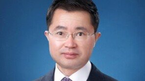 文, 여운국 공수처 차장 임명안 재가…오늘 임기 시작