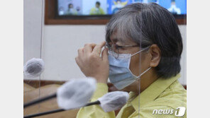 신규확진 458명, 사흘째 400명대…국내발생 423명