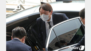 박범계-윤석열 ‘秋라인’ 교체로 충돌할까…尹 “인사얘기는 아직”