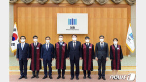 윤석열 “공정성 확보는 ‘인권 검찰’의 지름길”…경력 검사에 당부