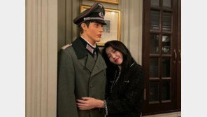 “몰랐다”…여자친구 소원 측, ‘나치 마네킹’ 논란 사과 [전문]