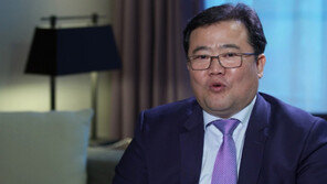 ‘한국 망명’ 北출신 류현우, CNN 인터뷰 “김정은 생존열쇠 핵 못버려”