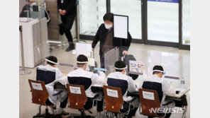당국 “변이 바이러스 국내 전파 시간 문제…입국자 관리 강화해야”