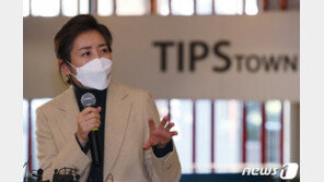 나경원, ‘정의당 무공천’에 “민주당, 부끄럽지 않느냐”