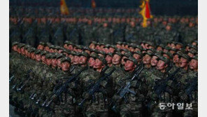 북한 ‘열병식 노래’가 된 한국 민중가요[주성하 기자의 서울과 평양 사이]