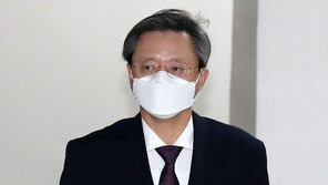 우병우, 2심 징역 1년…‘국정농단 방조’ 혐의 무죄