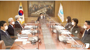 모두에게 퍼줬다간 ‘양극화’ 못 면한다…한은도, IMF도 선별지원 무게