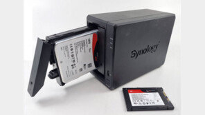 [리뷰] 범용성 높은 만능 NAS, 시놀로지 DS720+