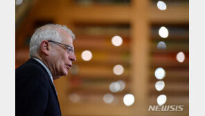 EU 외교 ‘톱’ 러시아 방문…‘나발니’ 논의할 듯