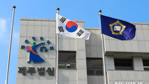 “출근길 사망사고, 잘못 설치된 신호등 탓이라면 업무상 재해”