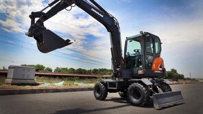 현대중공업, 두산인프라코어 인수 성공…8500억 원에 본계약 체결