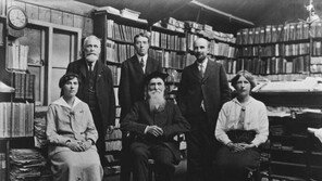 [책의 향기]여성이 사전을 만들었다면 세상은 좀 더 평등했을까