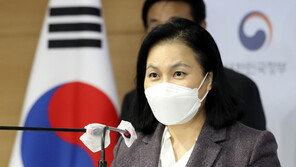 美 USTR “유명희 사퇴 존중…오콘조이웨알라 강력 지지”