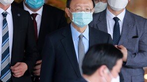 미중 외교 수장 첫 전화통화…험난한 양국 관계 예고