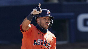 코레아, 연봉조정위 앞두고 휴스턴과 1170만 달러에 합의