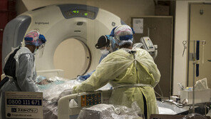 남아공, 변이바이러스에 효과낮은 아스트라제네카 백신 배포 중단