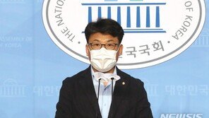 진성준, 성추행 의혹에 “근거 없는 가짜뉴스…법적 대응"