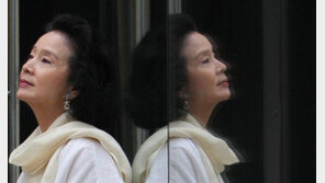 [단독]“윤정희 방치는 억측…딸 보살핌속 행복하게 살아” 파리 지인 반박