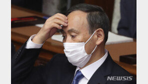 ‘소통왕’ 日고노 장관, 차기 총리로 급부상…인기 비결은?