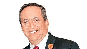 서머스 “대규모 부양책 인플레 우려” vs 옐런 “완전고용 이끌것”