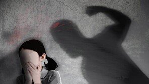 “10세 여아, 폭행·물고문으로 목숨 잃어”…이모 부부에 ‘살인죄’ 적용 검토