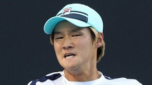 삼세판도 허사로…주저앉은 권순우