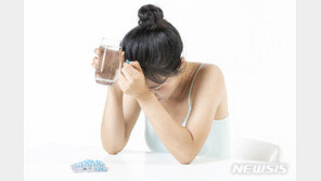 두통약 한 달에 10일 이상 먹으면 두통 심해질 수도