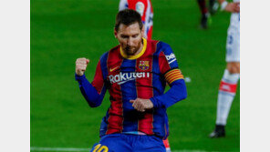 멀티 골 폭발 메시, 득점왕 정조준