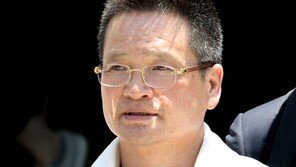 [단독]檢, 윤중천 불러 ‘면담보고서’ 왜곡 여부 조사