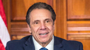 ‘코로나 영웅’ 뉴욕주지사의 추락…요양시설 사망자수 절반 축소