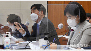 구윤철 “백신 2회 접종 물량 충분 확보…너무 많아 우려도”