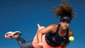 왕관 탈환 나선 오사카, 세리나와 대충돌