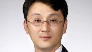 민정수석 이어 이진석 국정상황실장 사의설…靑 “사실무근”