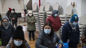美 ‘변이 바이러스’ 감염자 1300명 육박…영국발 변이 최다
