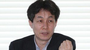 윤건영, 홍준표 ‘文 하산 준비’ 발언에 “대선 후보 맞나?”