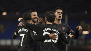 맨시티 ‘EPL 12연승’ 1위 질주…2위 맨유와 승점 10점차